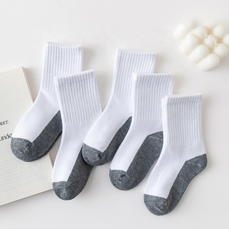 Wholesale 5 Pairs Black Sole White Socks Girl Boy Children Student Cotton Crew Socks For Kids