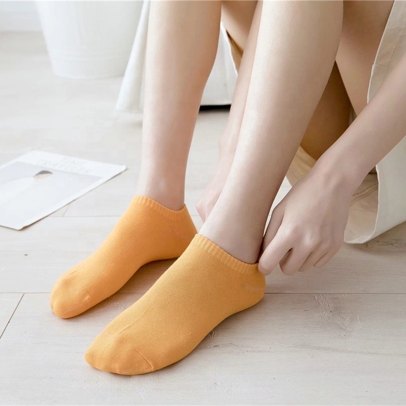 50 Cents Very Cheap Wholesale Simple Basic Solid Color Cotton Women Ladies Short Socks Ankle