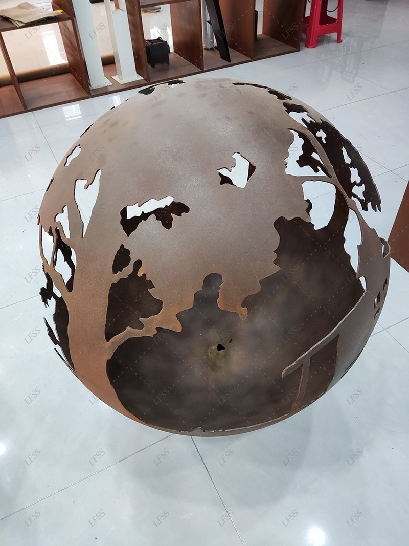 Outdoor Fire Pit Ball Made of Resistant Corten Steel Fireball for Garden Decoration for Fire Pits Category