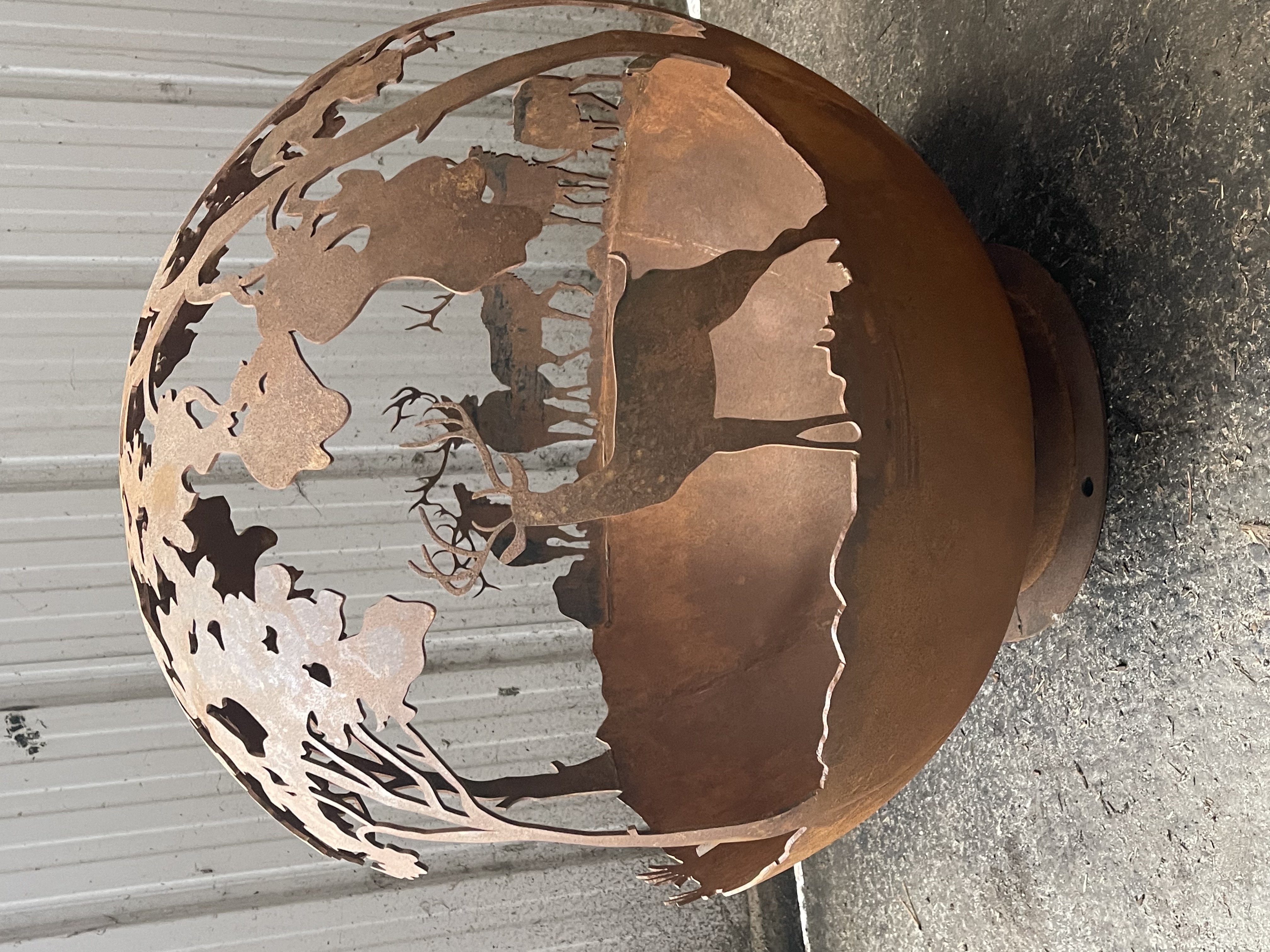 Outdoor Fire Pit Ball Made of Resistant Corten Steel Fireball for Garden Decoration for Fire Pits Category