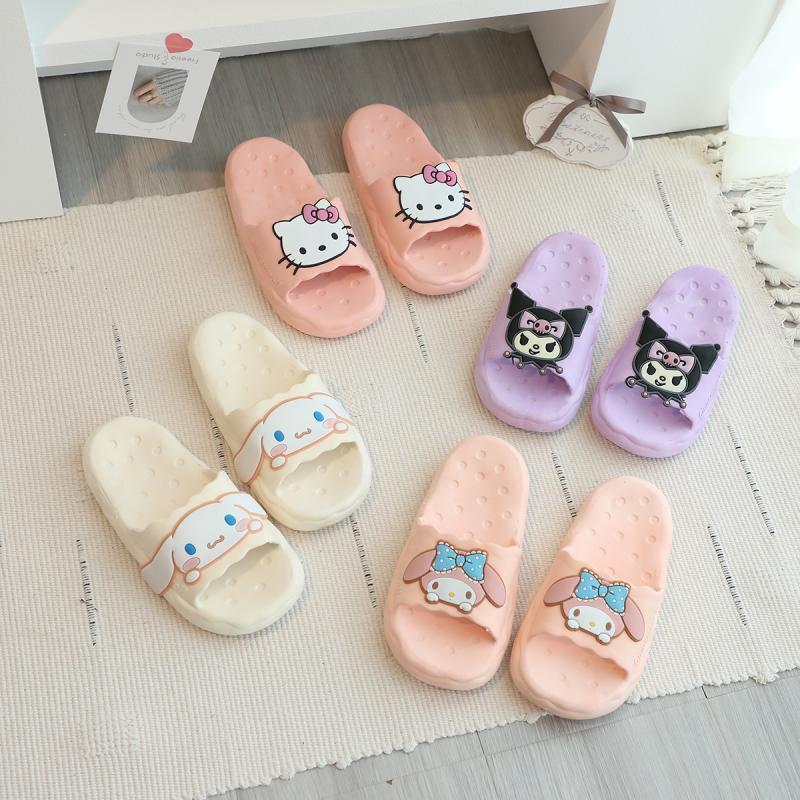 Wholesale 2023 Summer Sandals Sanrio Kuromi My Melody Sanrio Slides EVA Slippers Beach Outdoor Sandals For Women