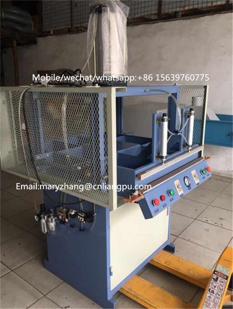 New Automatic Cushion Pillow Compression Vacuum Pressing Packing Machine For Sales