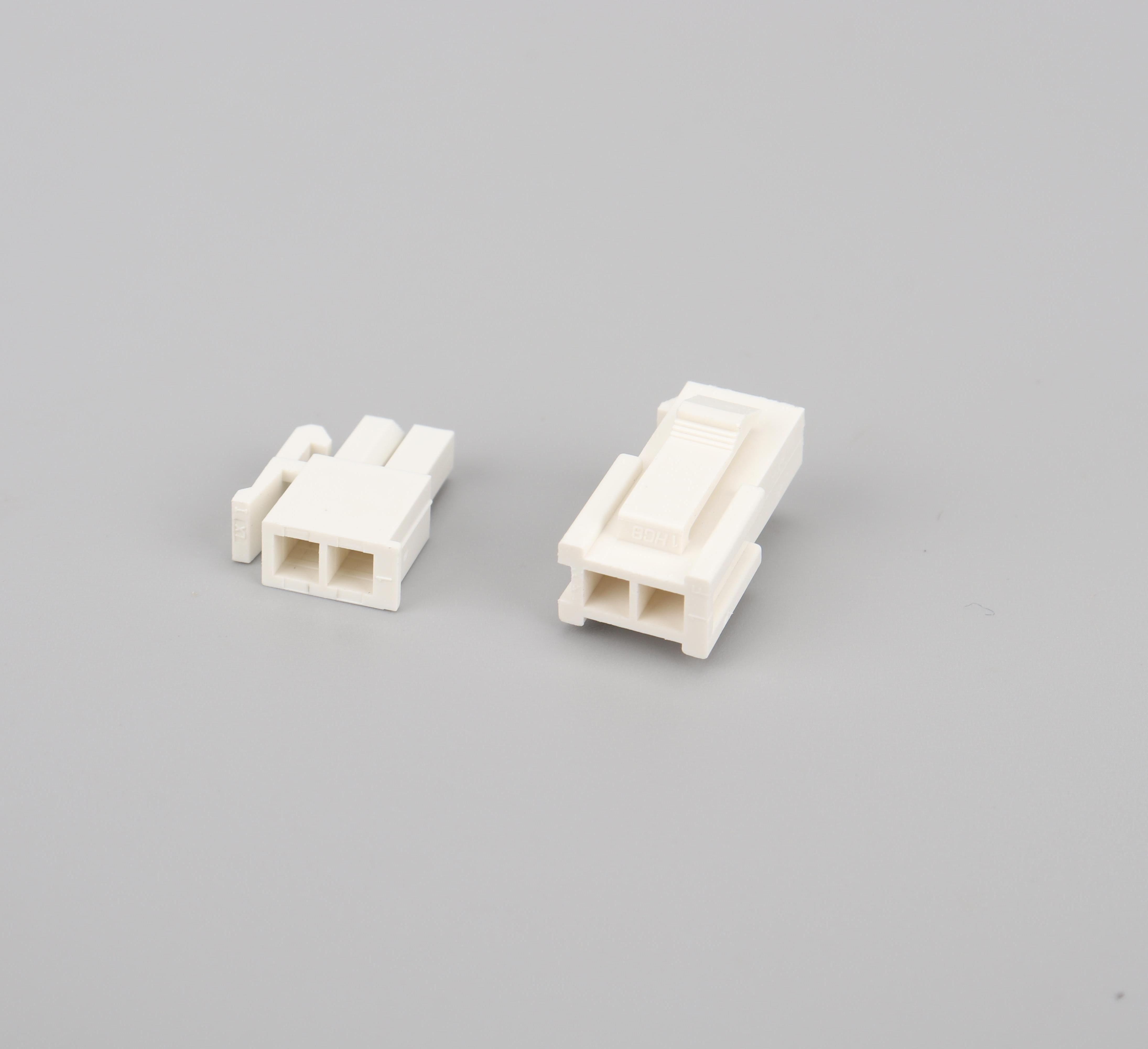 MOLEX 42021-6A 4.2mm Pitch Housing Connector MATE N LOK CONNECTOR