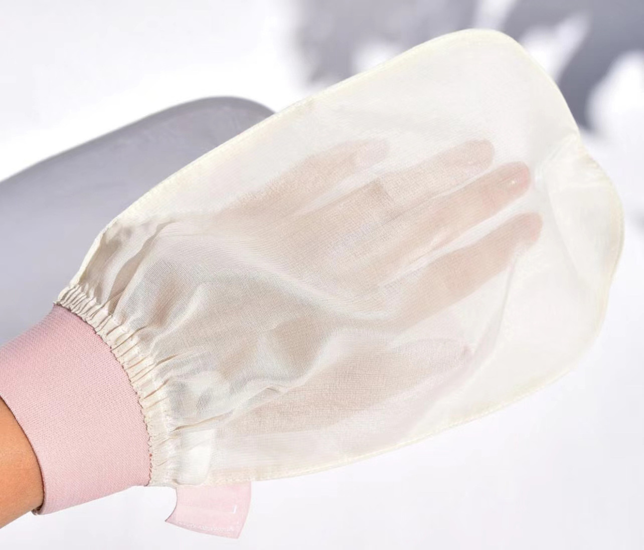 Skin Massage Peeling 100%  silk raw exfoliating towel body brush women's natural silk gloves silk exfoliating mitt bath gloves