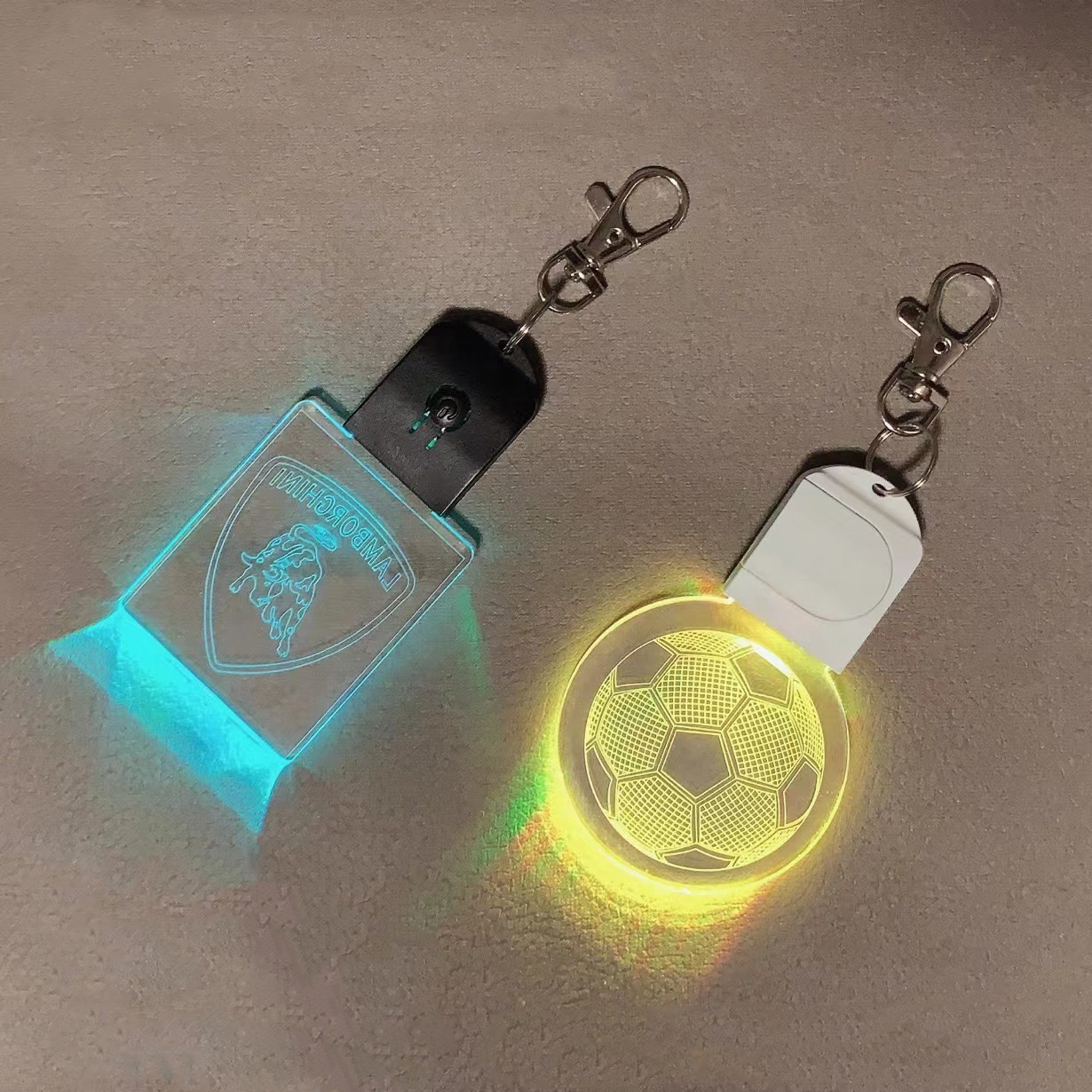 Custom Gifts 7 RGB Colors LED 3D Blank Acrylic Keychain Rechargeable Acrylic Keychain LED Light