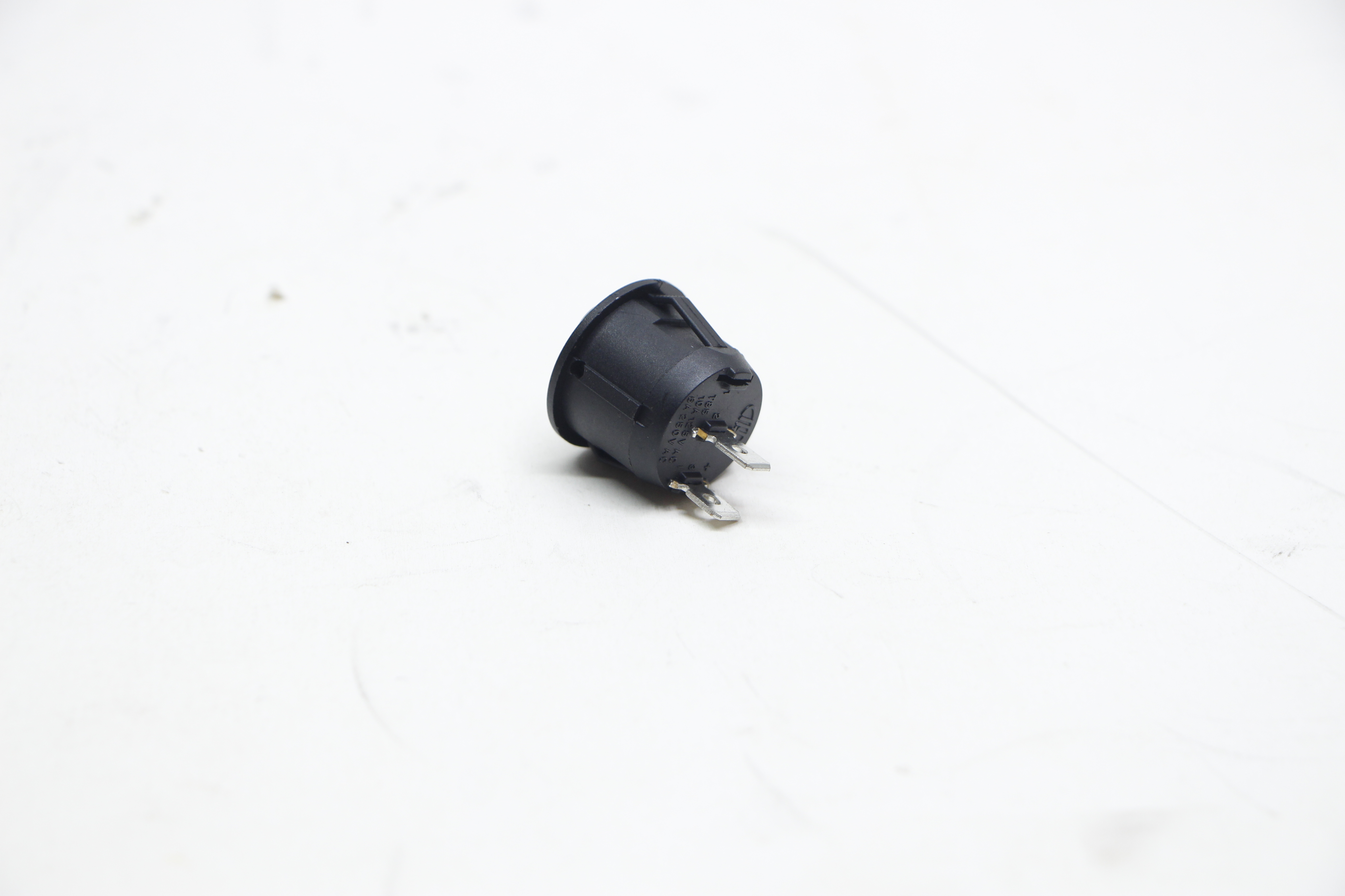 Black ON/OFF Round Rocker Toggle Switch 6A/250VAC 10A 125VAC Plastic KCD1-105 ROCKER Switch