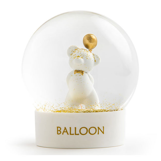 2020 Customized ballon bear led light SnowBall Christmas Snow Globe with Santa Claus Elk Crystal Ball Snow New Year Gifts