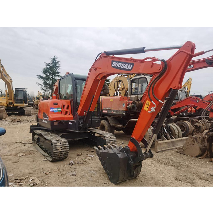 Second hand DOOSAN DX60-9C backhoe loader used tractor DX60  loader wheel loader backhoe for sale near me