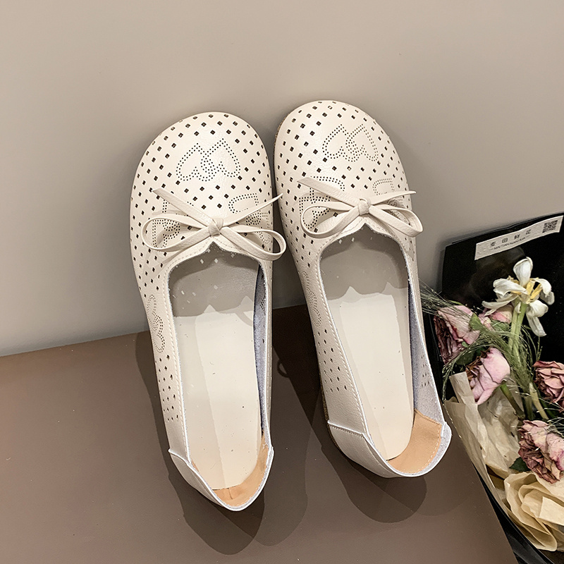 Fashion high quality ladies fashion doll Summer breathable hollow flat leather shoes soft soles non-slip women's shoes