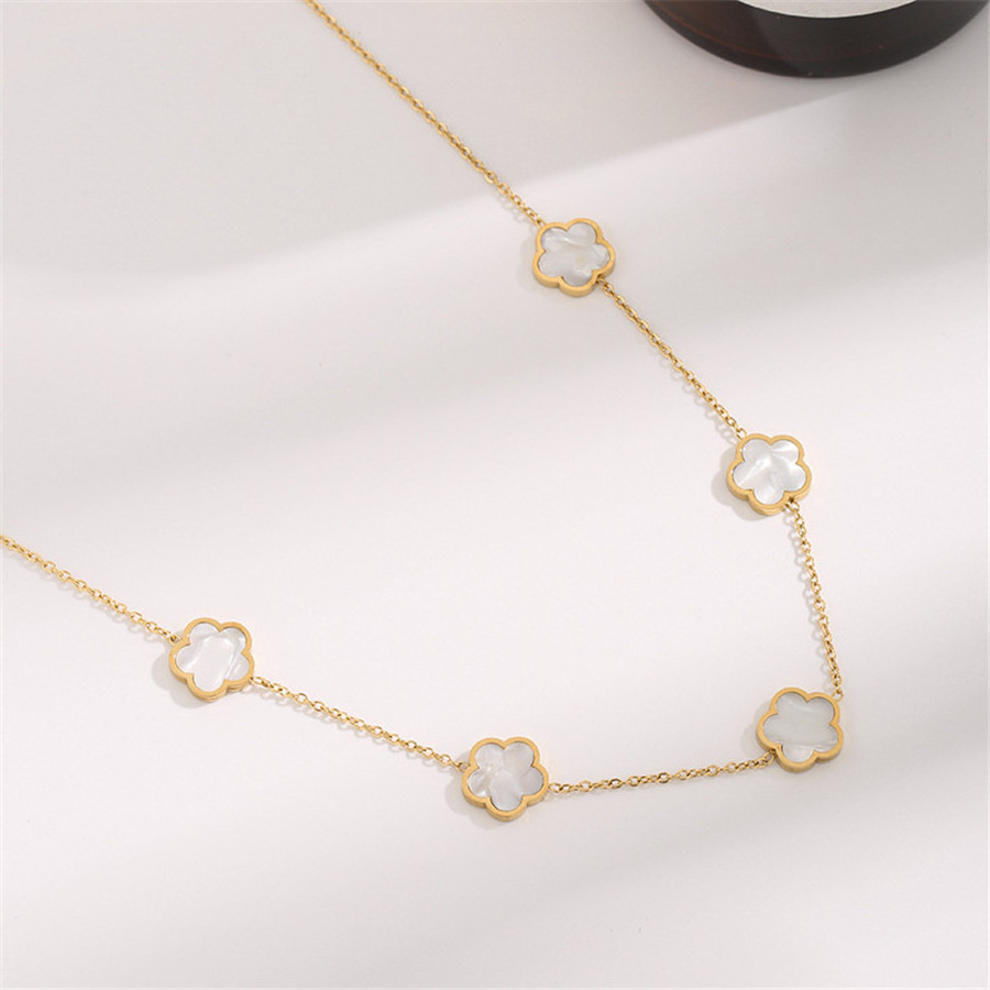 YX003 Real 18k Gold Plated Black Enamel Flower Necklace Stainless Steel White Shell Clovers Five Leaf Flower Necklace