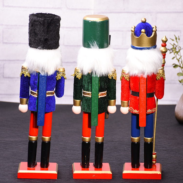 Wooden Soldier Nutcracker Supplier Traditional Wooden 12 Inch Christmas Nutcracker for Christmas Decoration