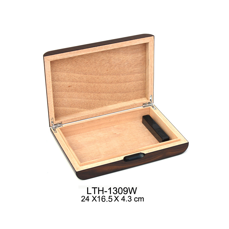 wholesale custom spanish cedar wooden box with hygrometer humidifier solution desktop glass cigar humidor