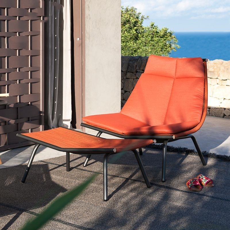 Customized Color Rattan Aluminum Frame Outdoor Lounge Chairs Comfy Performance Fabric Cushion Garden Patio Chairs With Ottoman