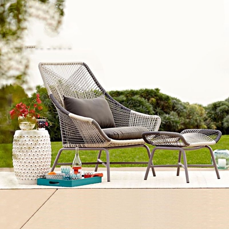 Garden Funiture High Performance Fabric Cushion Modern All Weather Colorful Handwoven Rattan Outdoor Lounge Chair & Ottoman