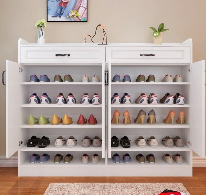 Factory direct selling solid wood multi-layer shoe rack shoe cabinet in the porch and bedroom