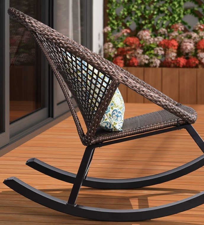 Hot style natural solid wood  Rocking chair in living room/outdoor