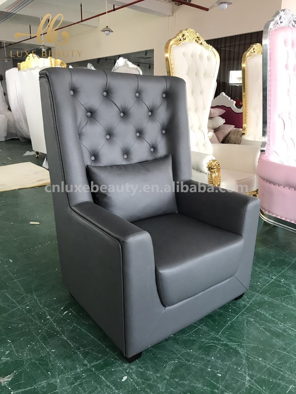 Custom gray white Spa Queen sofa Furniture Set Nail Pedicure Station Pedicure Spa Chair With Glass Pedicure Sink for spa center