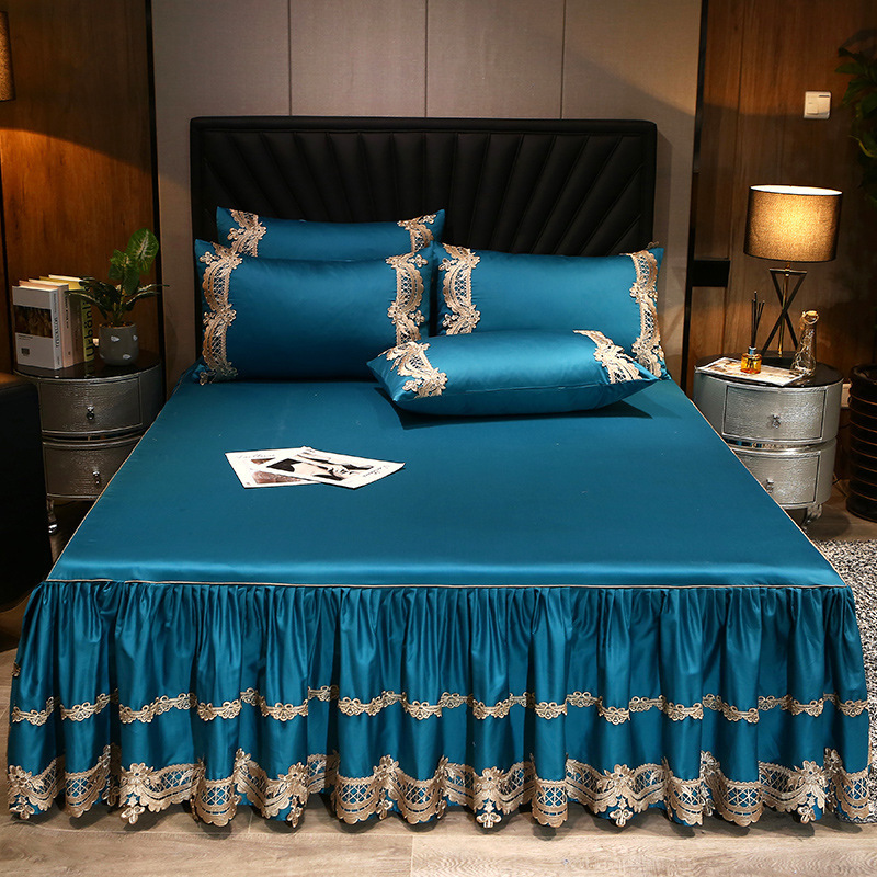 Home Decor Summer Ice Silk Embroidery Polyester Bed Skirt Set Queen Bedspread Bed Cover Cotton Bedding Set for Hotel