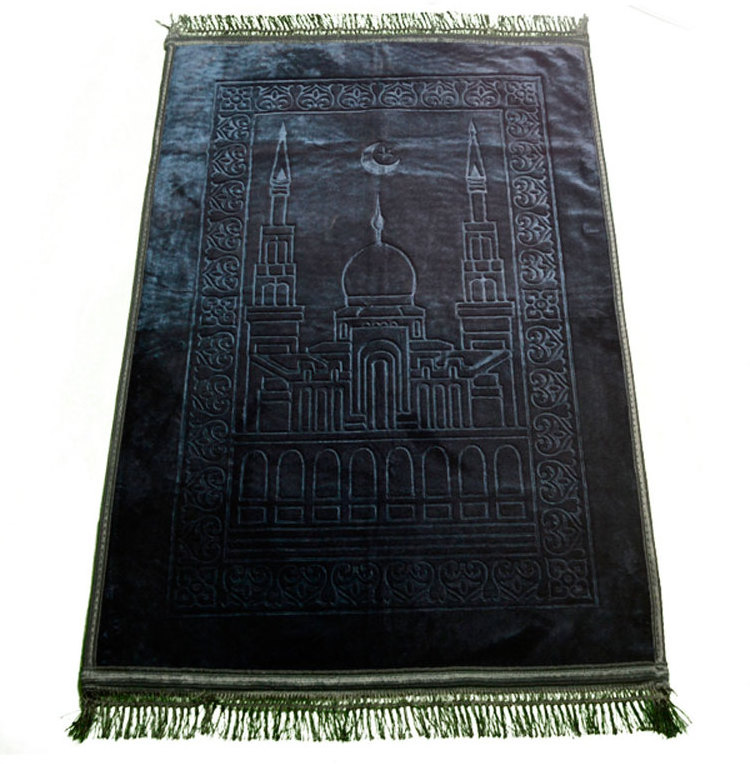 Islamic Janamaz Soft Velvet Maroon Prayer Mat 80 X 120 cm