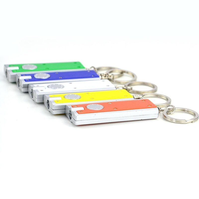 Factory Wholesale Personalized Promotional Gifts Metal Flashlight Key Chain Car Logo Led Key Ring Blank Keychain Led Light