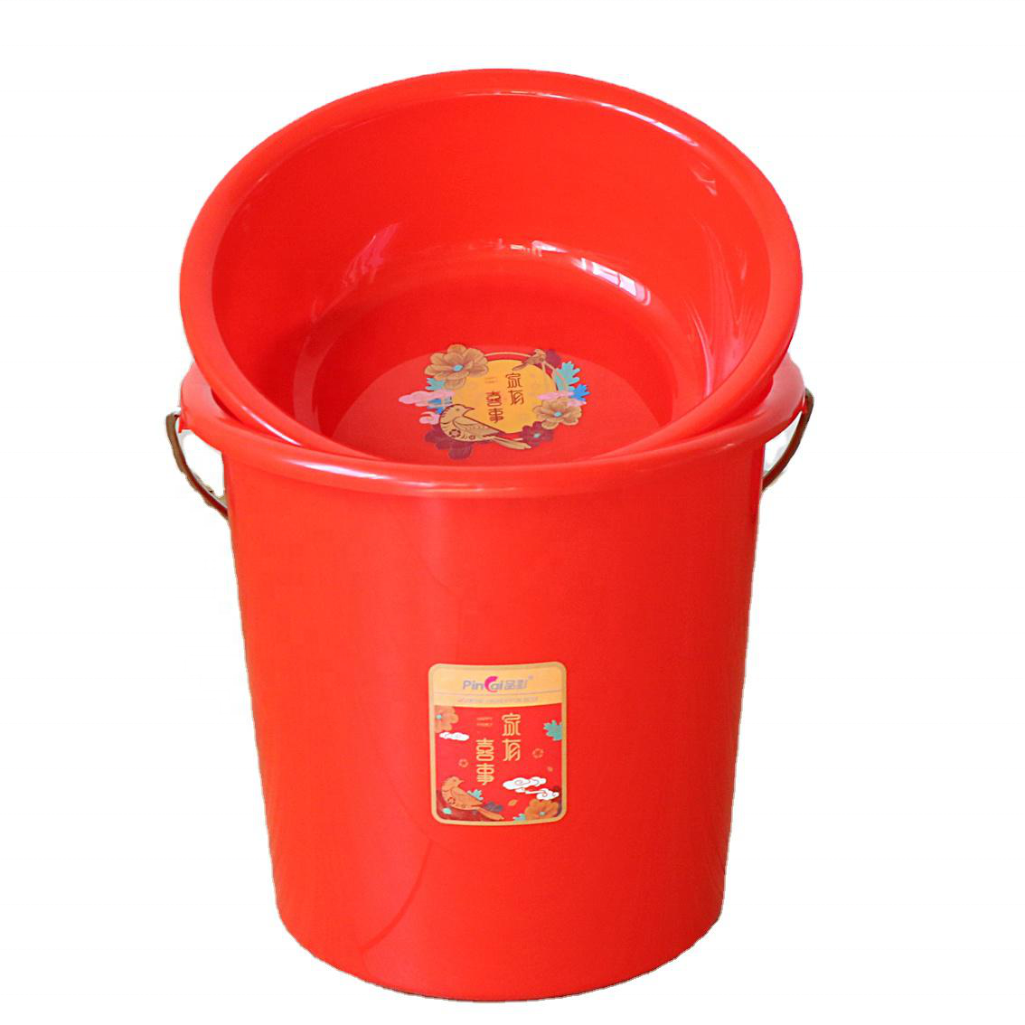 Support OEM Customization Stainless Steel Handle Red Water Pail PP Plastic Water Bucket