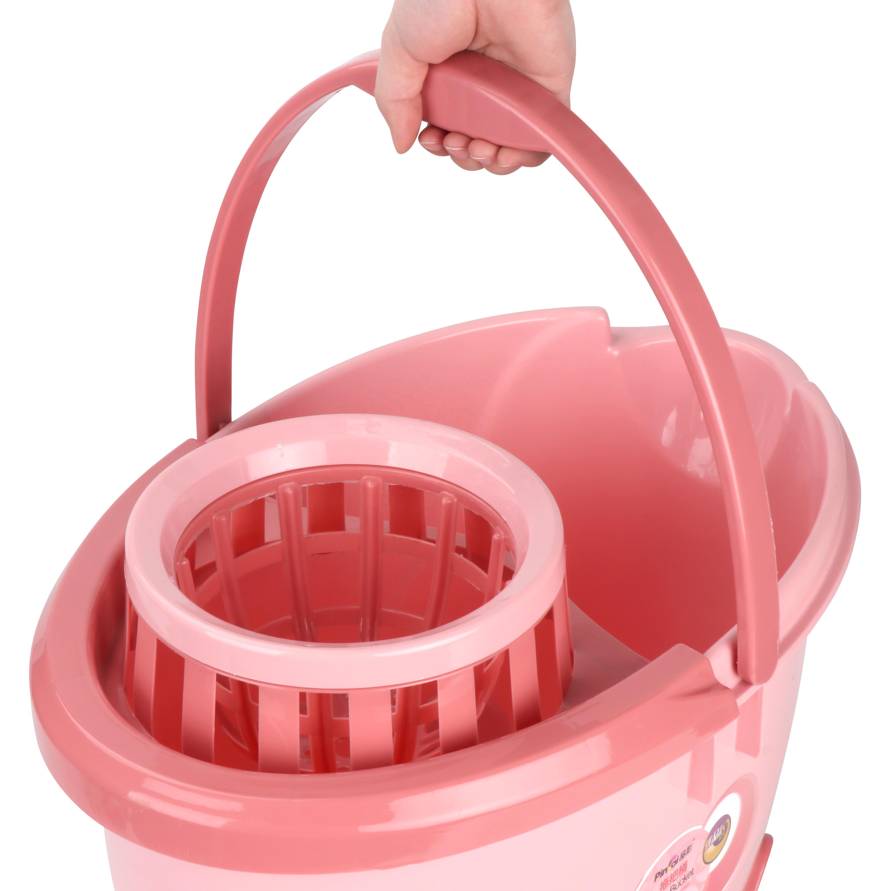 High quality household cleaning elliptical shape plastic water mop bucket with 4 wheels