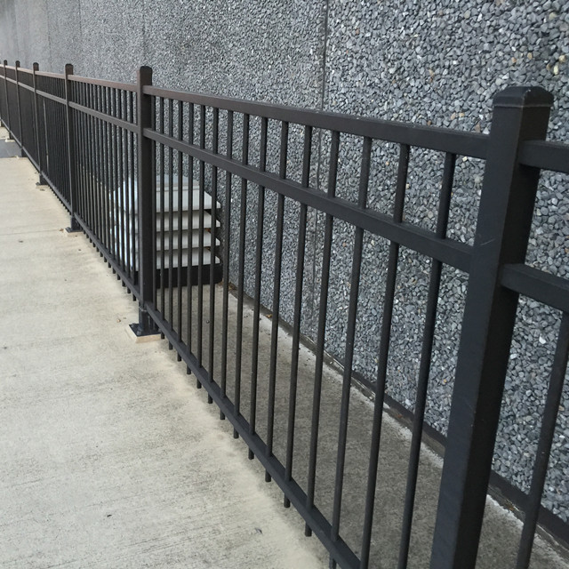 Factory Price High Quality Galvanized Metal Pool Steel Tubular Flat Top Fence