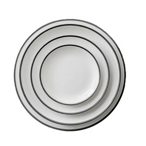 Hot sale white simple style catering bone china dinner plates with black rim