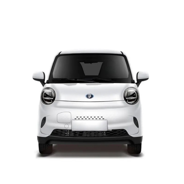 2023 Lingbao New Energy Electric MINI Vehicle 4-Seater Adult Car with a Top Speed of 100km/h from China's Automotive Industry