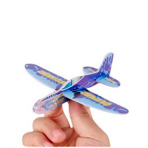 Hot Sale Stem Toy Outdoor Mini Flying Glider Individually Wrapped Flying Plane Toy Custom Foam Airplane Party Favors for Kids