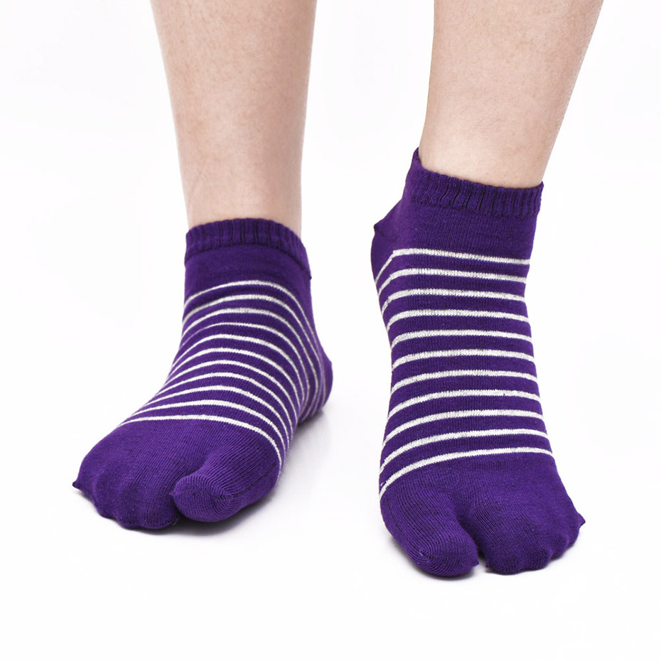 single finger Japanese tabi socks