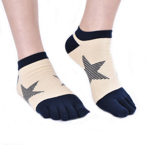 Funny Star Pattern Socks Men Cotton Ankle Socks Five Finger