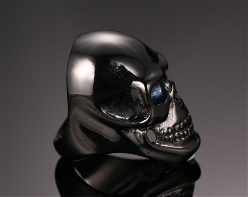 Skull design punk mens ring black plating Male stainless steel ring