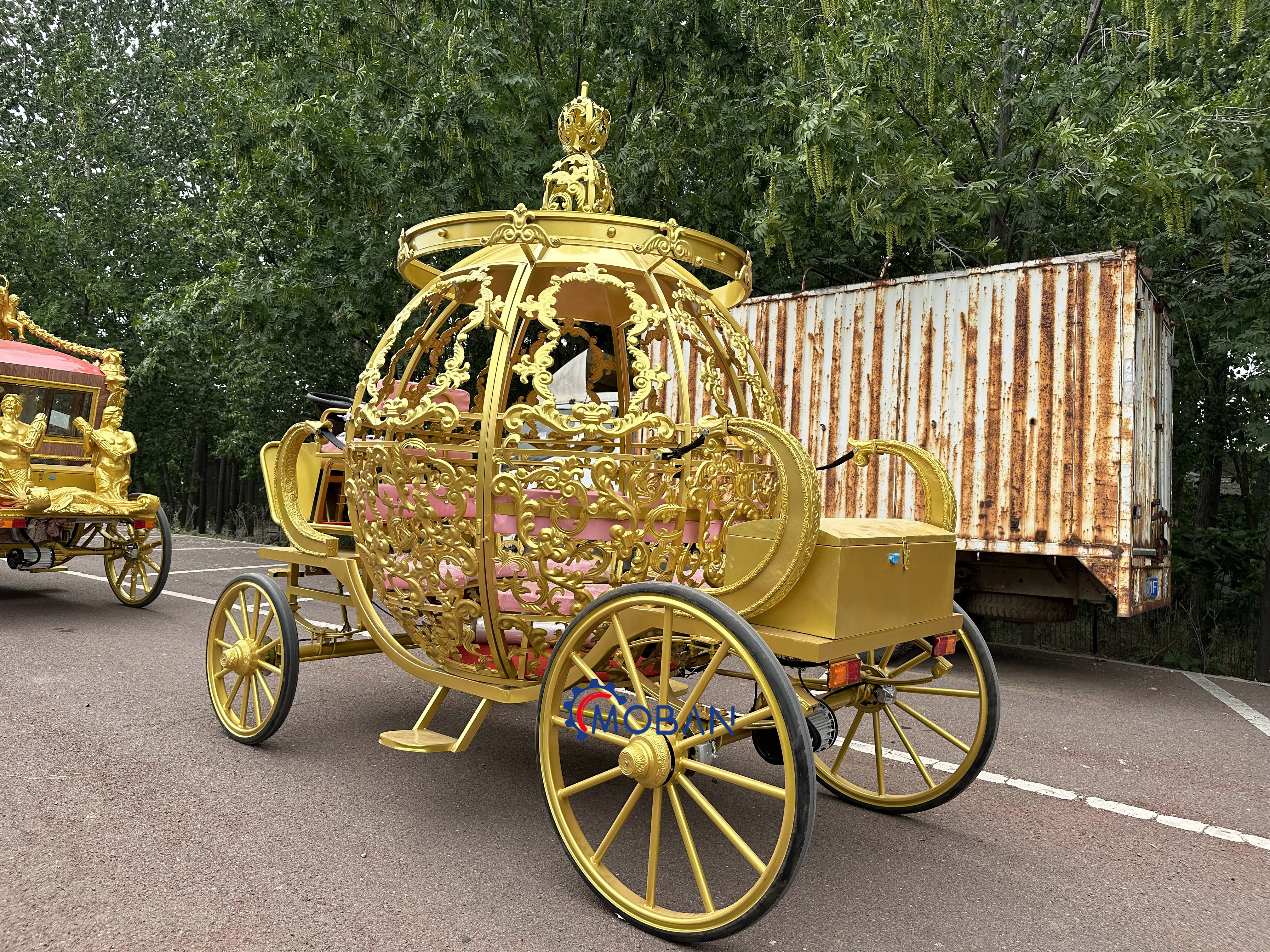 Mobile Horse Cart Gracefully Princess Horse Carriage electric Cinderella carriage wedding pumpkin carriage