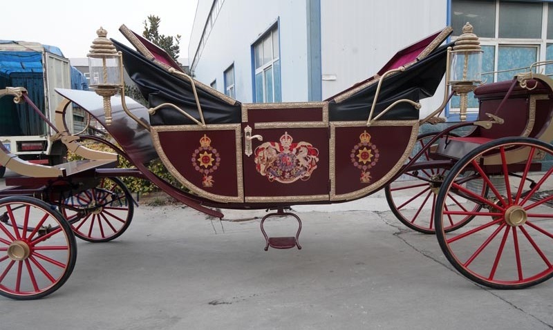 Free Color Customization Classic Royal Carriage Cinderella Electric European Horseless Carriage