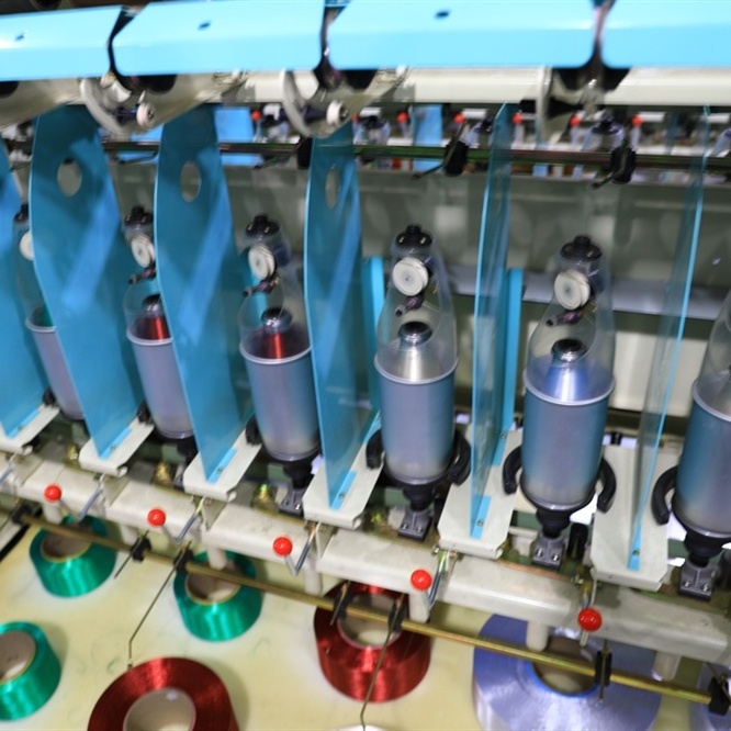 Full-automatic yarn twisting machine for fancy textured two-for-one twister