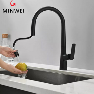 Minwei Faucet Sprayer Faucet Brass Single Handel Pull Out Sink with Pull Down 360 Degrees Kitchen Black Modern Contemporary