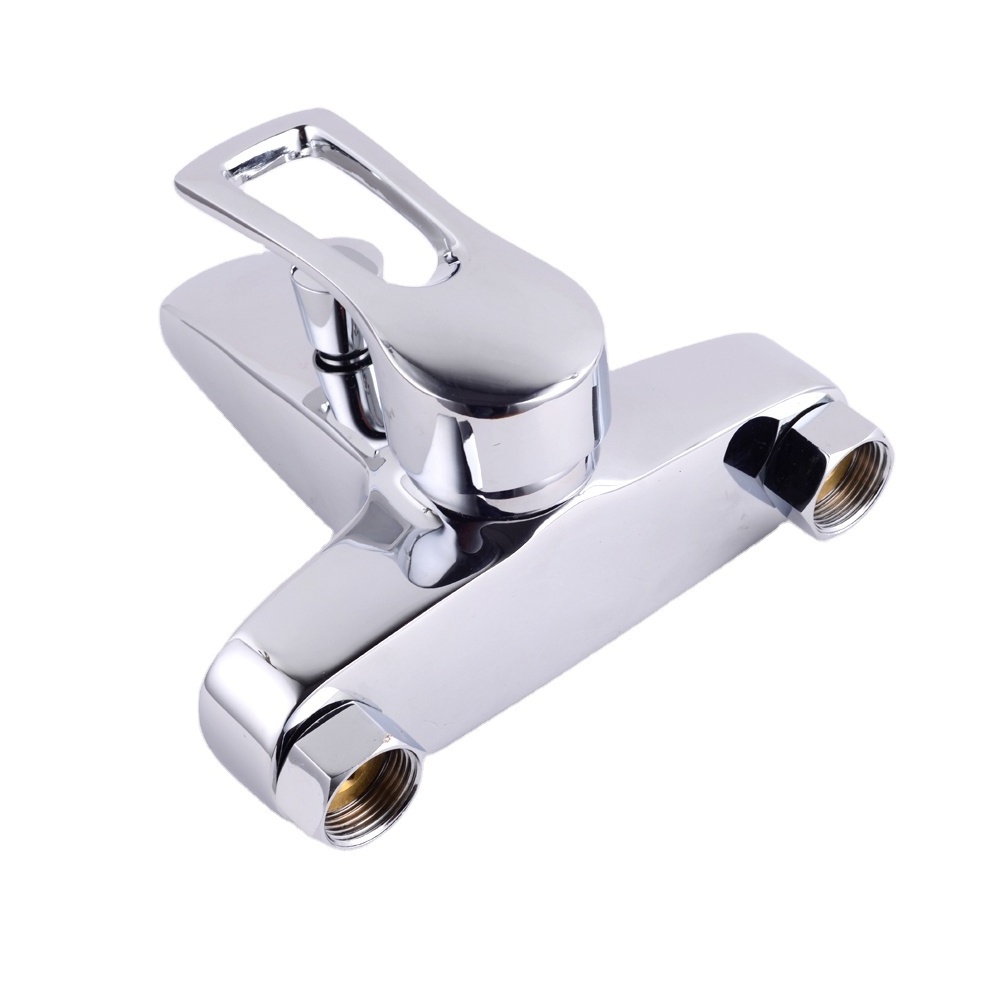 Minwei Durable and Affordable: Deck Mounted Bath Tub Mixer with Brass Body Shower Faucet