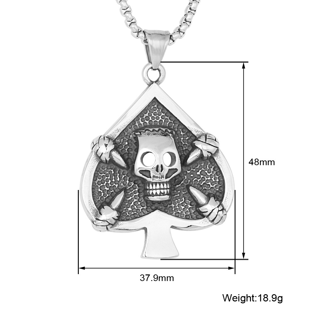 Hot Selling Personality Vintage Playing Cards Spade Skull Pendant Stainless Steel Mens Heart Shape Pendant