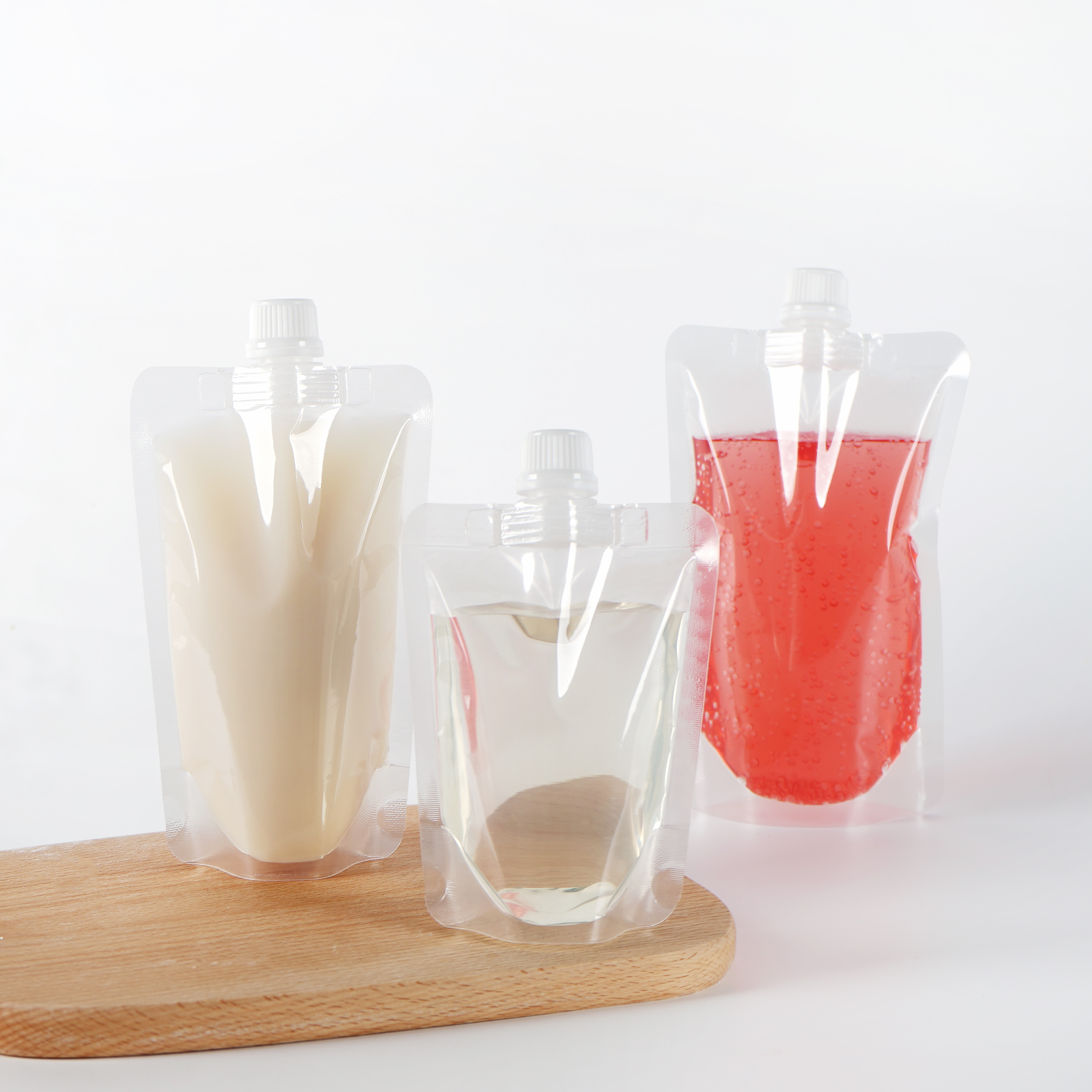 Cheapest Bottle Shape Disposable Plastic Water Pouch