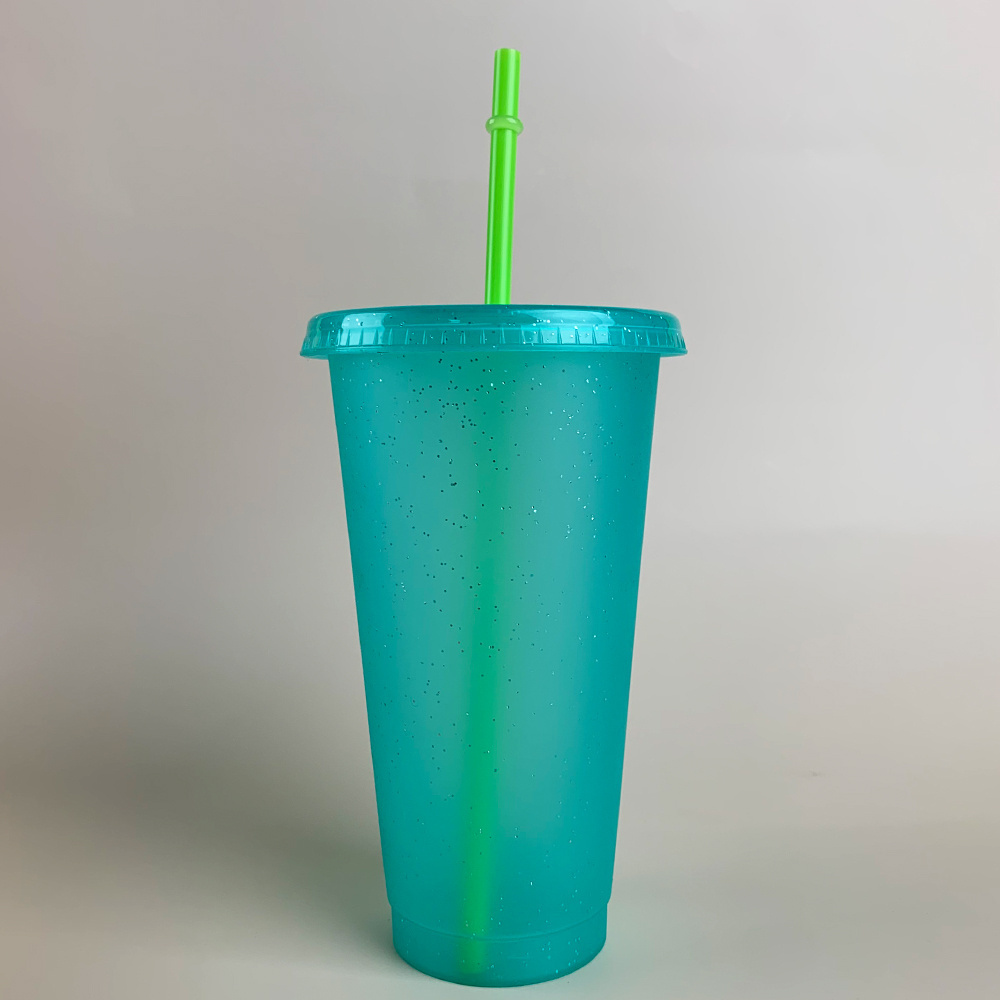 BPA Free 16oz 24 oz Creativity Reusable Stadium Cups Portable Clod tumbler Wholesale Plastic Mug With Straw