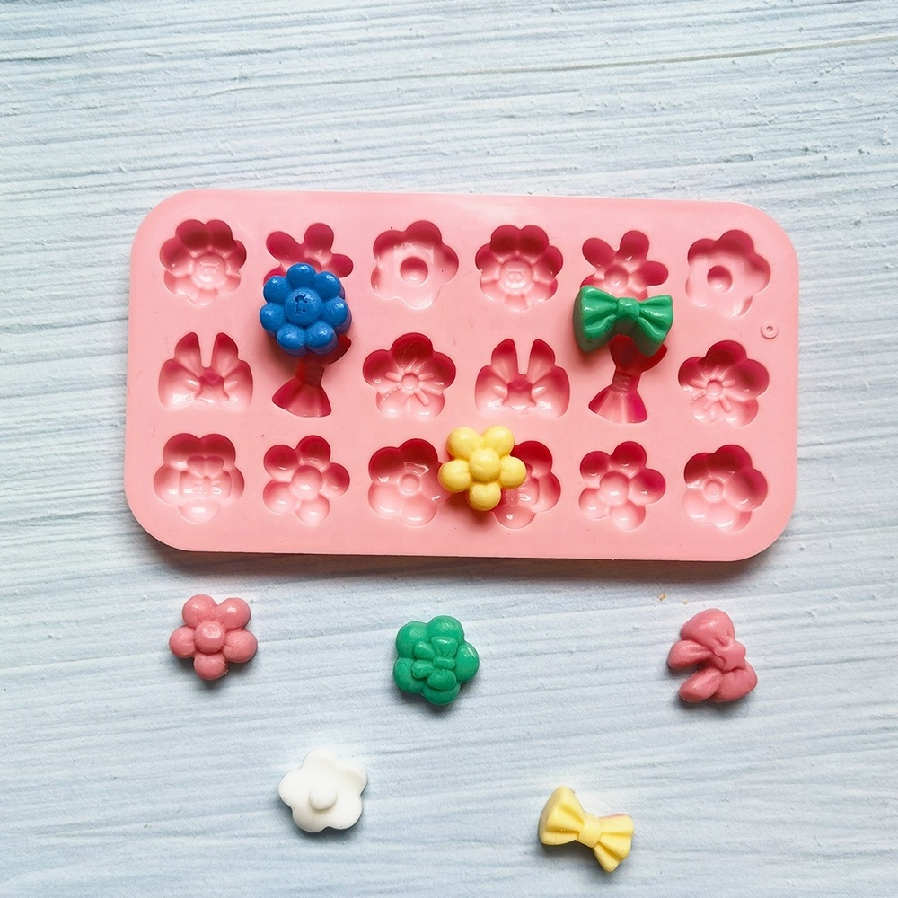 18 Cavity Silicone Chocolate Mold Flower Grass Bow Shaped Candy Pudding Biscuit Mold Diy Sugar Process fondant molds