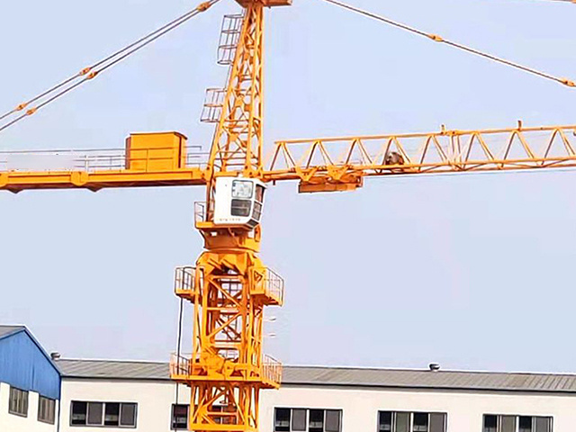 QTZ40 China Manufacturer Supply For Construction Oil Tank Tower Cranes for sale