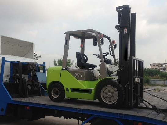 China Diesel Engine Forklifts 3.5 ton FD35Z with Spare Parts Side Shifter small forklift for sale