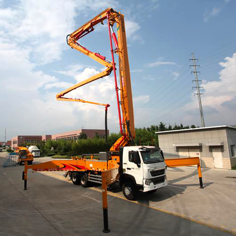 Hot Sale HB39K HB39V 39M Concrete Pump Truck with Folding Booms for Sale