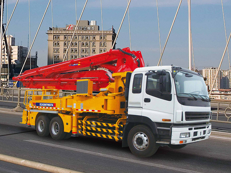 Hot Sale HB39K HB39V 39M Concrete Pump Truck with Folding Booms for Sale