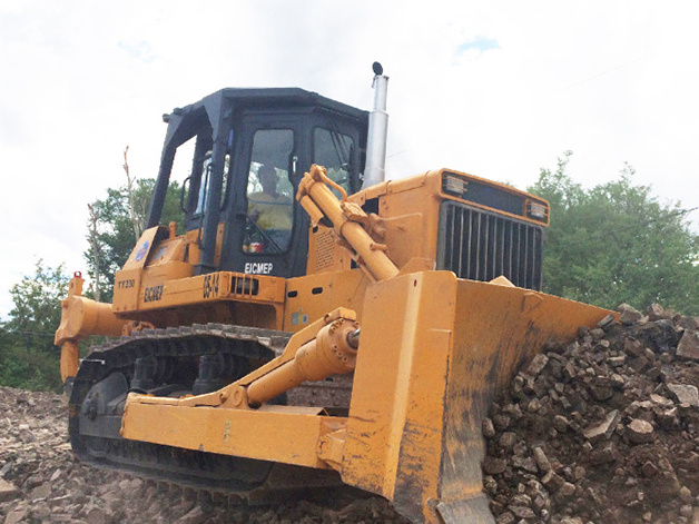 High Reliability Agricultural Equipment High Work Efficiency Forestry Bulldozer Crawler Bulldozer for Sale