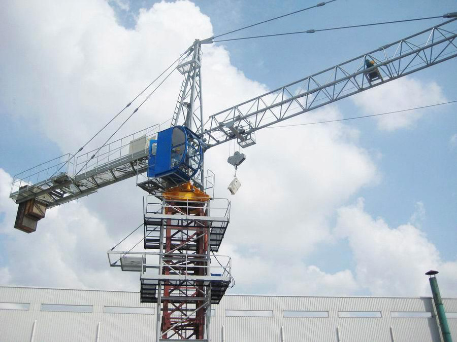 QTZ40 China Manufacturer Supply For Construction Oil Tank Tower Cranes for sale