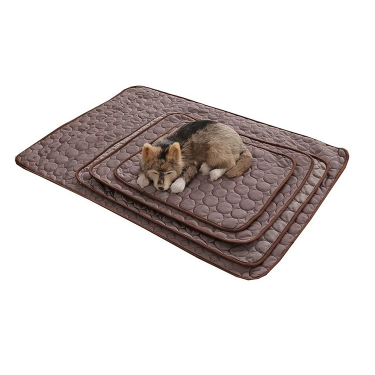 Wholesale Price Pet Dog Cat Mats Blanket Summer Cooling Ice Dog Bed Sofa Mats For Pets