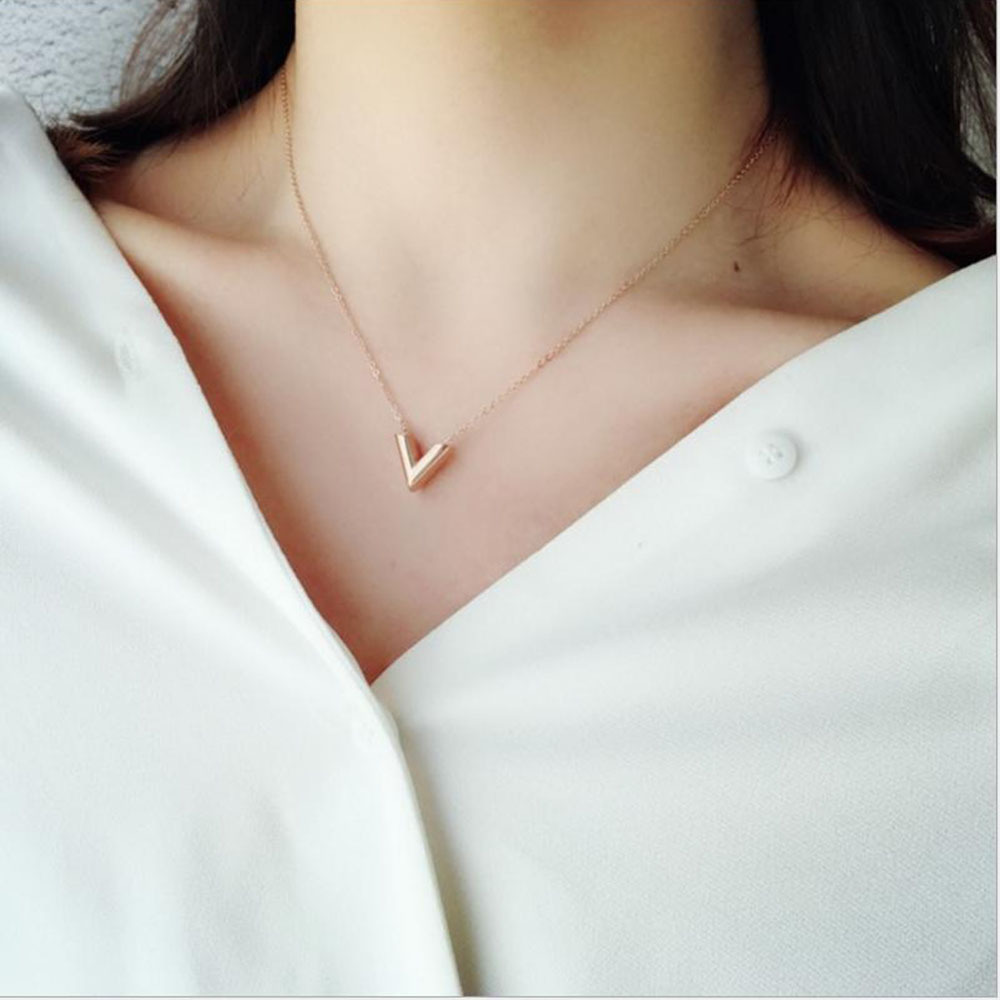 Letter pendant necklace women's stainless steel initial necklace initial letter customer custom necklace